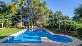 Villa zu verkaufen in Altos Reales, Marbella Goldene Meile
