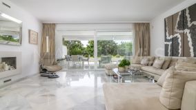Apartamento Planta Baja en venta en Los Granados Golf, Nueva Andalucia