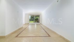Appartement rez de chaussée for sale in Magna Marbella, Nueva Andalucia