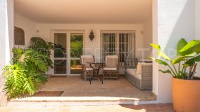 Villa with 5 bedrooms for sale in Zona A