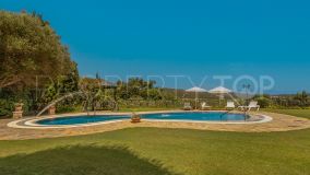 For sale villa in Zona E with 5 bedrooms