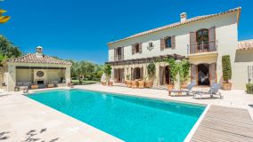 For sale San Roque Club villa with 5 bedrooms