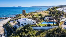 Villa for sale in Chullera, Manilva