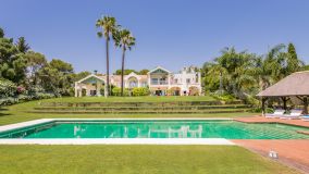 Villa with 8 bedrooms for sale in Zona D