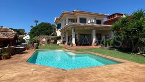 Chalet for sale in Xarblanca, Marbella City