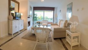 Apartamento de 2 dormitorios en venta en Campos de Guadalmina