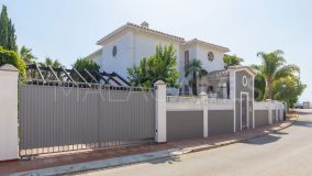 Villa en venta en Las Lomas de Pozuelo, Marbella Este