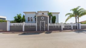 Villa zu verkaufen in Las Lomas de Pozuelo, Marbella Ost