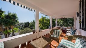 Villa for sale in Loma de las Palmas, Marbella East