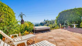 Villa for sale in Selwo, Estepona Öst