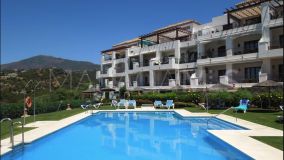 Penthouse for sale in Los Arqueros, Benahavis
