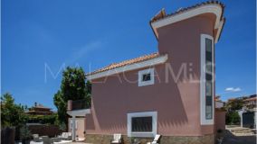 Villa for sale in Sabinillas, Manilva