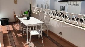 Lägenhet for sale in Las Lomas de Rio Real, Marbella Öst
