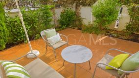 Appartement rez de chaussée for sale in Los Naranjos, Nueva Andalucia