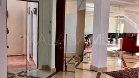 Atico Duplex en venta en Los Almendros, Benahavis