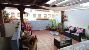 Town House for sale in Lindasol, Marbella East