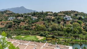 Apartment for sale in La Quinta, Benahavis