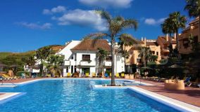 Takvåning for sale in Duquesa Village, Manilva