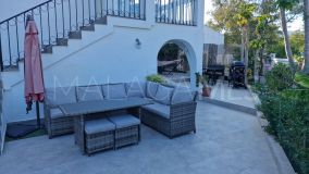 Maison for sale in El Padron, Estepona Est