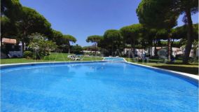 Apartamento Planta Baja en venta en Benamara, Estepona Este
