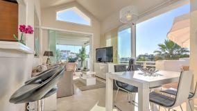 Penthouse for sale in Alcazaba Lagoon, Casares Pueblo