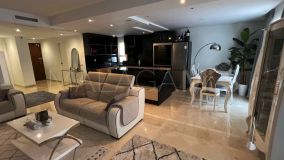 Apartamento en venta en Aloha Royal, Nueva Andalucia