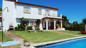 Beautiful villa just outside Estepona town