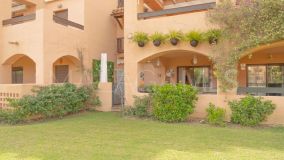 Apartamento Planta Baja en venta en Atalaya, Estepona Este