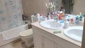 Apartment for sale in La Quinta, Benahavis