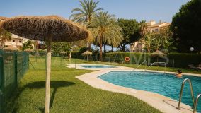 Lägenhet for sale in La Resina Golf, Estepona Öst