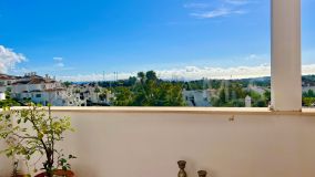 Apartment for sale in Aloha Royal, Nueva Andalucia