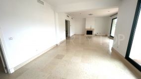 Buy 3 bedrooms duplex penthouse in Los Capanes del Golf