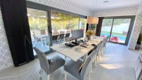 Villa en venta en El Faro, Mijas Costa