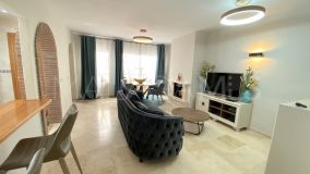 Wohnung zu verkaufen in Los Pinos de Aloha, Nueva Andalucia