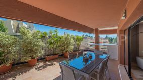 Buy apartment with 5 bedrooms in Marbella Centro