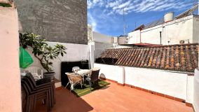 Three-story house to renovate in the old town of Marbella