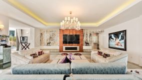 6 bedrooms villa for sale in Las Lomas del Marbella Club