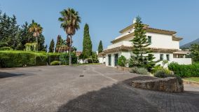 Villa for sale in San Miguel, Marbella City