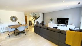 Reihenhaus zu verkaufen in La Meridiana, Marbella Goldene Meile