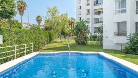 Apartment for sale in La Campana, Nueva Andalucia