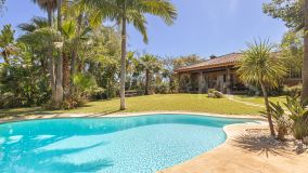 Villa en venta en Atalaya de Rio Verde, Nueva Andalucia