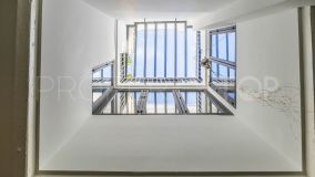 For sale 6 bedrooms house in Alameda