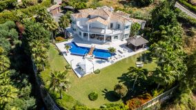 Villa zu verkaufen in Benahavis Centro