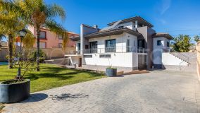 For sale house with 4 bedrooms in Palomares del Rio