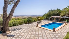 Buy 5 bedrooms country house in Carmona