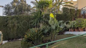 Detached villa with garden and pool in the residential area "La Motilla"