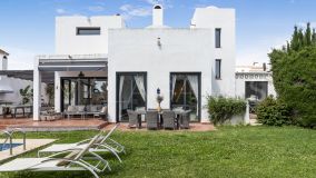 Villa for sale in Nueva Andalucia, Marbella
