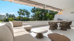 Apartamento en venta en Los Granados Golf, Nueva Andalucia