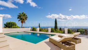 Villa andaluza de lujo con 5 dormitorios y vistas impresionantes sobre Gibraltar y la costa de África - El Madroñal, Benahavis