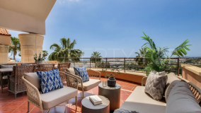 Se vende atico duplex en Magna Marbella